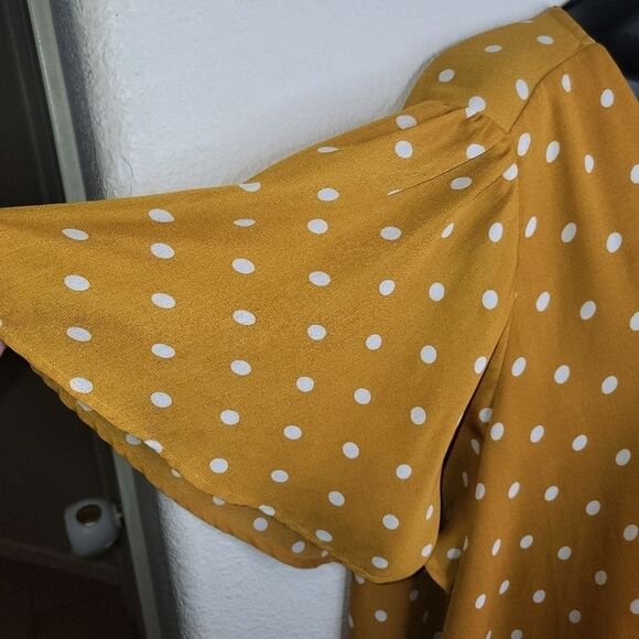 Honey Punch polka-dot blouson wrap top shirt size 3x - Picture 3 of 6